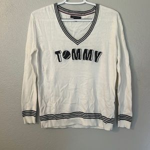 Tommy Hilfiger sweater